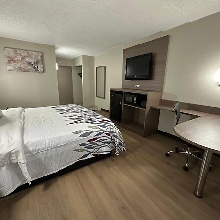 Red Roof Inn Richmond, Va - W Broad St Henrico Εξωτερικό φωτογραφία