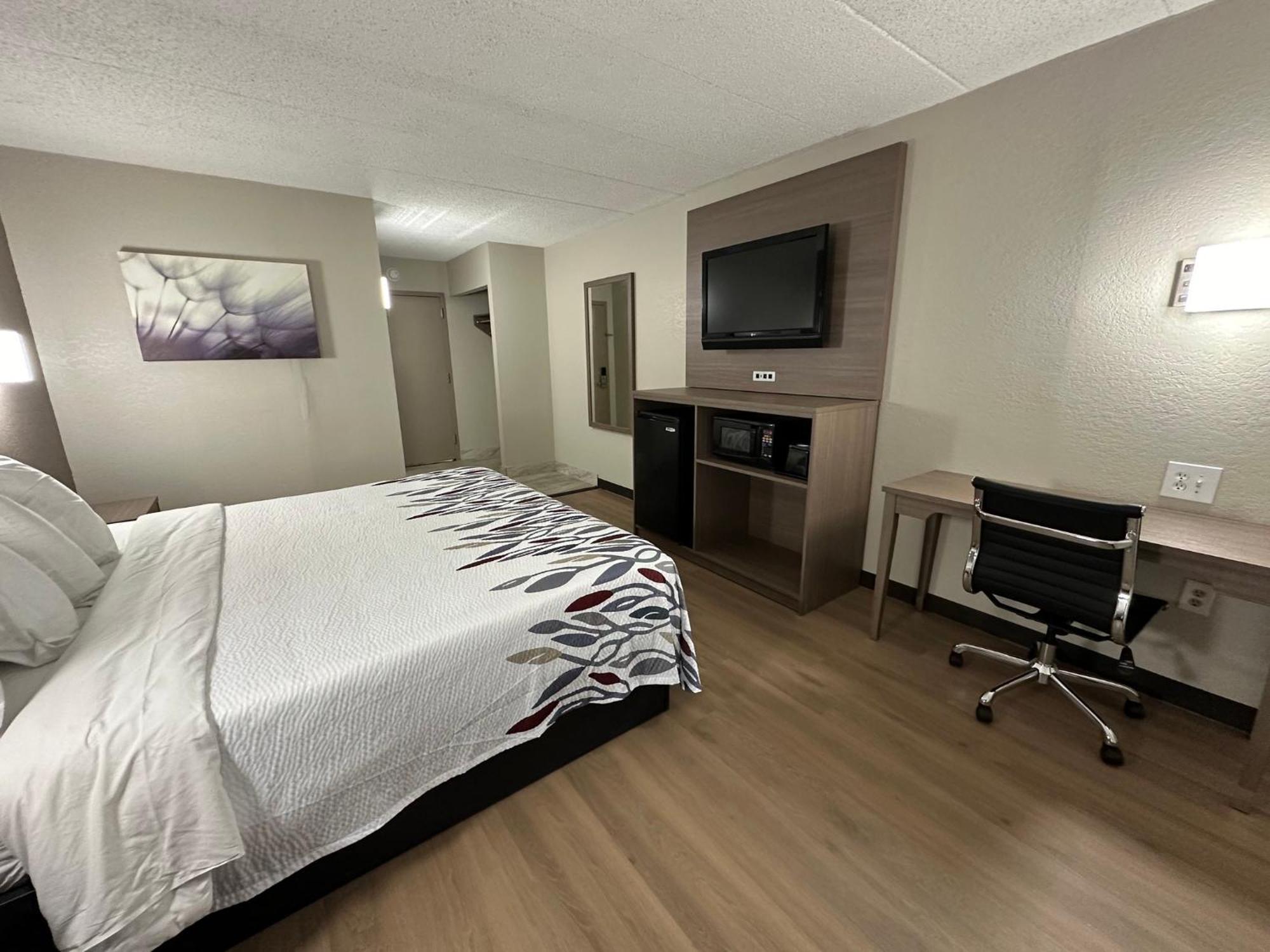 Red Roof Inn Richmond, Va - W Broad St Henrico Εξωτερικό φωτογραφία